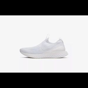 NIKE EPIC PHANTOM REACT FLYKNIT white